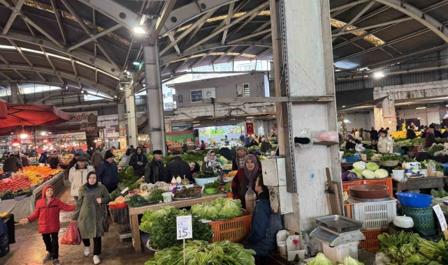 Pazarda fiyatlar aynı kaldı