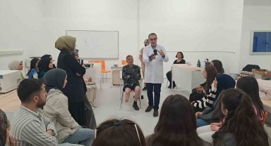 Protez hastasının yürümesi öğrencilere ders oldu