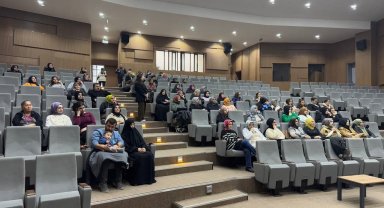 Sağlıklı bir çift iletişimi için önemli önerile bu seminerde paylaşıldı