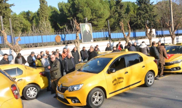 Saldırıya uğrayan taksi esnafını duygulandıran destek