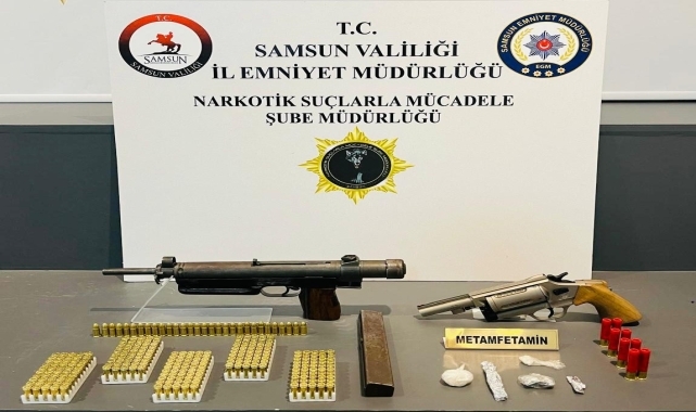 Samsun'da uyuşturucu ve silah operasyonunda 5 zanlı yakalandı