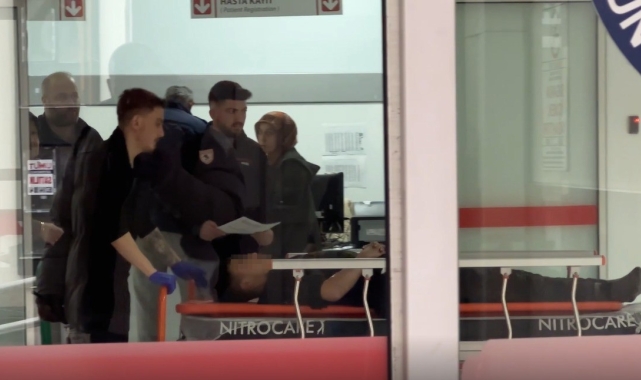 Sanayide iş kazası: Üzerine araç düşen çocuk yaralandı