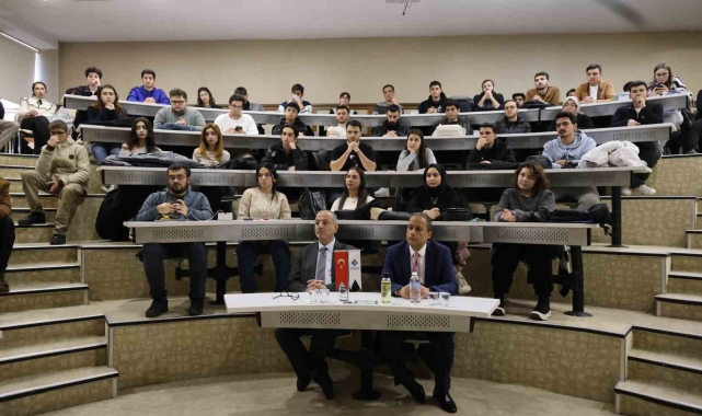 Savunma ve Havacılıkta İlham Veren Başarı hikayeleri HKÜ'de konuşuldu