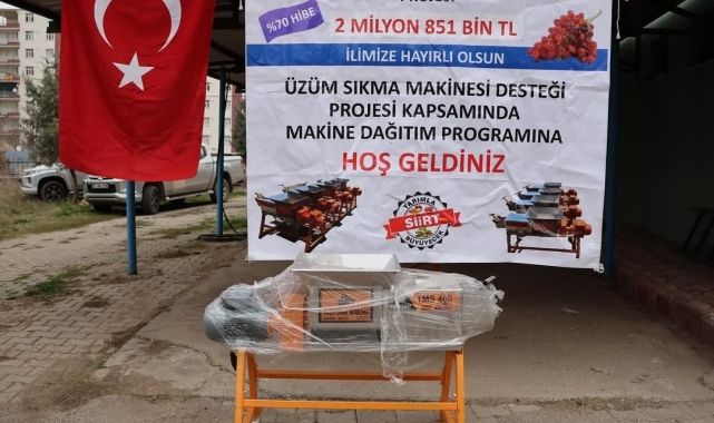 Siirt'te çiftçilere üzüm sıkma makinesi hibe edildi