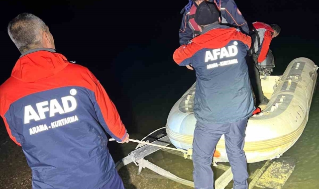 Siirt'te suda mahsur kalan 5 kişi kurtarıldı
