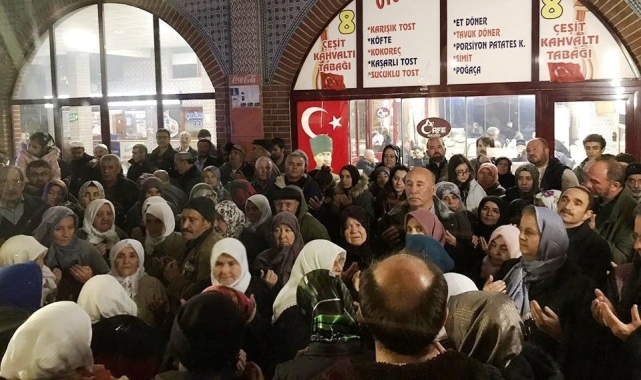 Simav'da umreciler dualarla uğurlandı