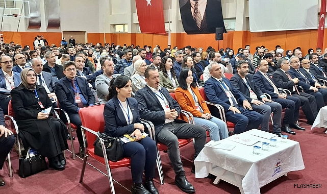 Sinop'ta gençlerin sorun ve talepleri dinlendi