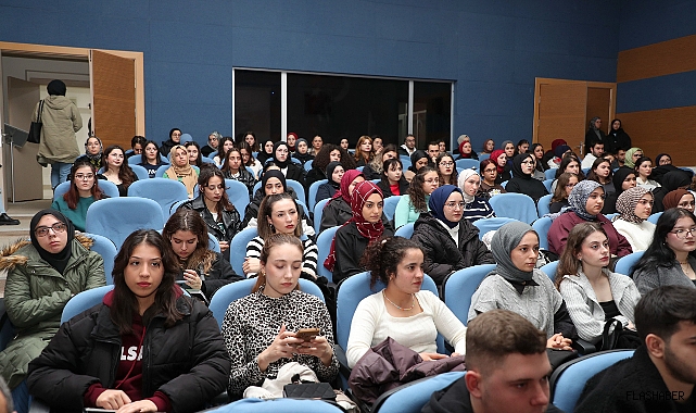 Sinop Üniversitesi, Kadın Hakları konusunda panel düzenledi