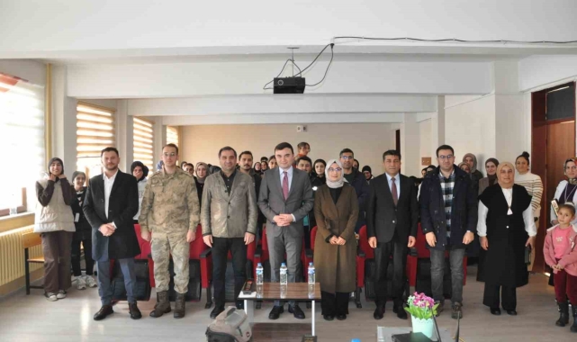 TDED Başkanı Ertaş, Tekman'da öğrencilerle buluştu