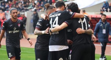 TFF 2. Lig: Mersin İdmanyurdu Futbol A.Ş.: 2 - Elazığspor: 3