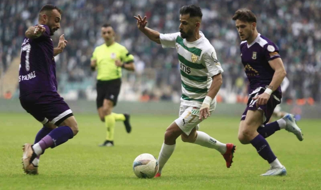 TFF 3. Lig: Bursaspor: 2 - Artvin Hopaspor: 1