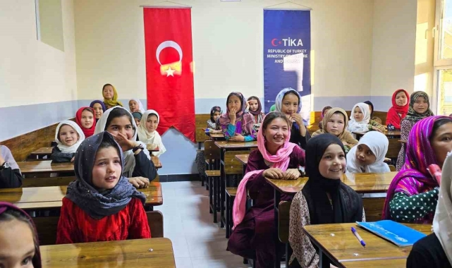 TİKA, Afganistan'daki okulları modern eğitim ortamına kavuşturdu