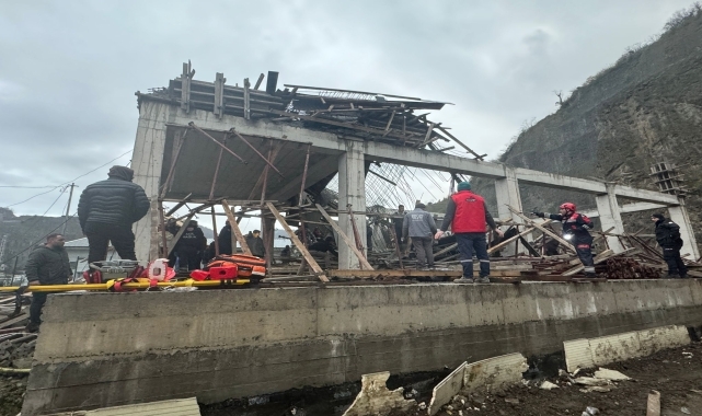Trabzon'da inşaatta çökme meydana geldi