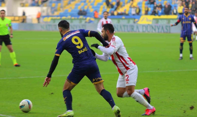 Trendyol 1. Lig: MKE Ankaragücü: 1 - Pendikspor: 1