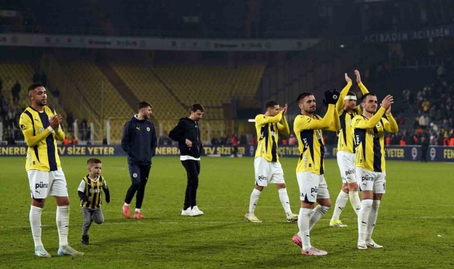 Trendyol Süper Lig: Fenerbahçe: 3 - Başakşehir: 1
