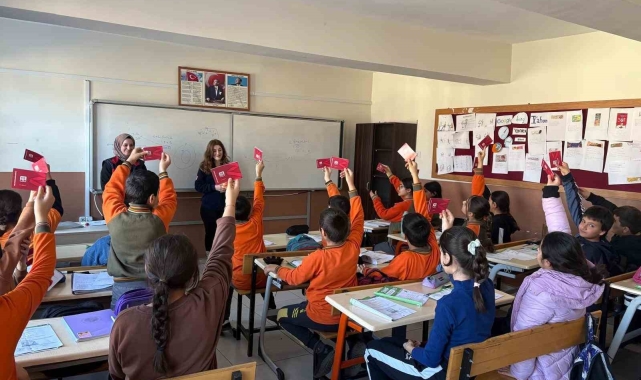 Tunceli'de 112 Acil Çağrı Merkezi ekipleri, vatandaşları bilgilendirdi