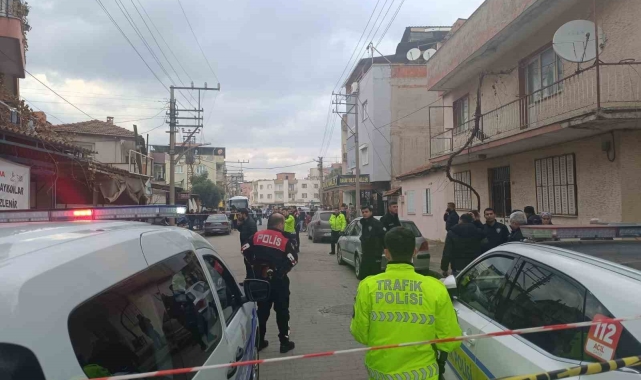 Turgutlu'da silahlı saldırı: 2 kişi yaralandı