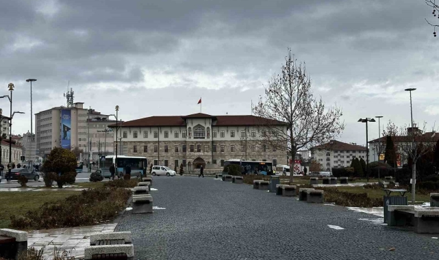 Turistik Doğu Ekspresi mağduru iller saat düzenlemesi istiyor
