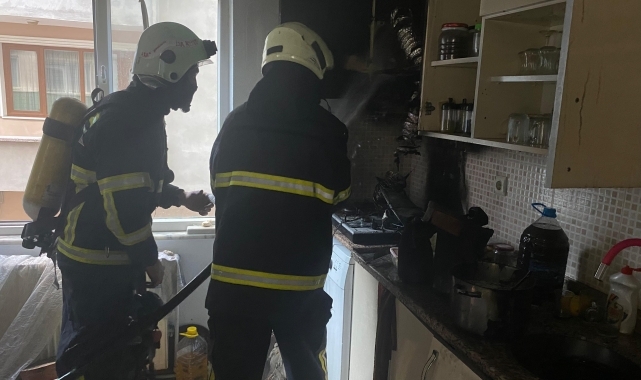 Türkeli'de bir evin mutfak bölümünde çıkan yangın söndürüldü