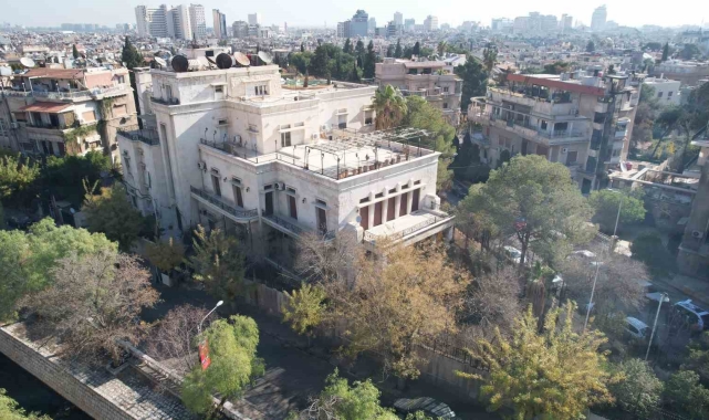 Türkiye'nin Şam Büyükelçiliği 12 yıl aradan sonra açıldı
