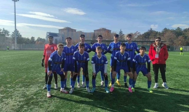 U16'da Tomarza Belediyespor 3 puanı 3 golle aldı