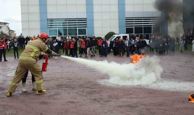 Uzmanlardan afetlere hazırlık eğitimi