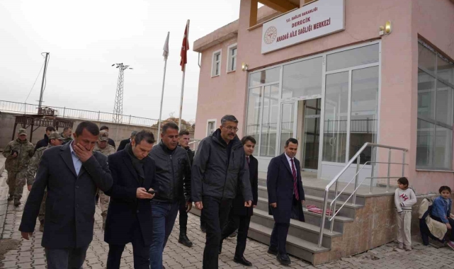 Vali Ali Çelik, Derecik'te kamu yatırımlarını inceledi