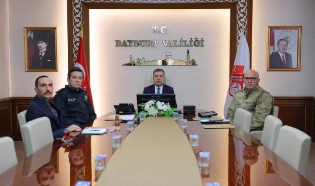 Vali Eldivan Ali Yerlikaya başkanlığındaki VKS toplantısına katıldı