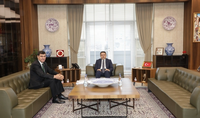 Vali Işın ve Belediye Başkanı Kahveci'den ortak çalışma vurgusu
