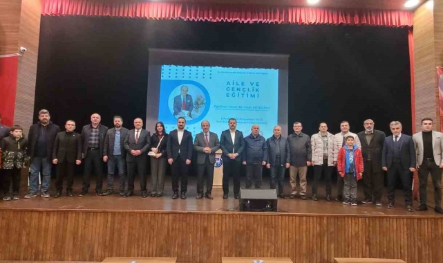 Vezirköprü'de 'Aile ve Gençlik Eğitimi' konferansı