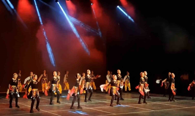 Yansımalar Halk Dansları Başkent'te