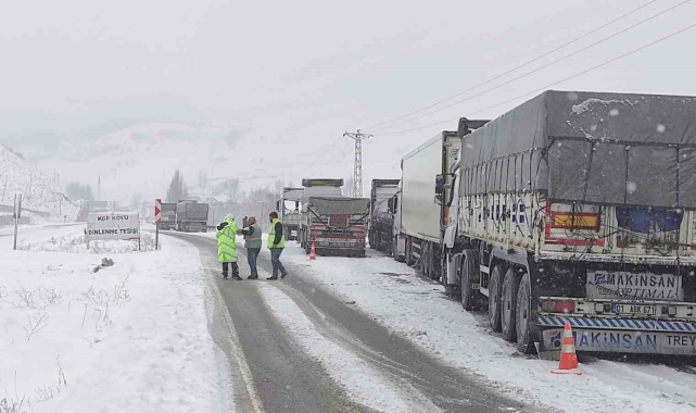 Yapım işi Bayburt Group tarafından sürdürülen ve 5 Bakan gören Kop Dağı Tüneli yılan hikâyesine döndü