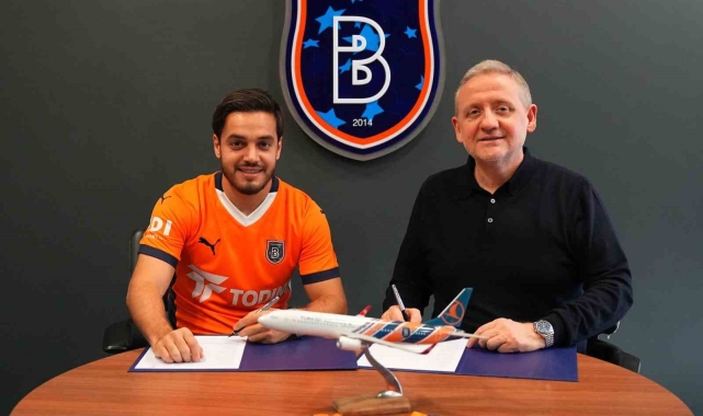 Yusuf Sarı, resmen Başakşehir'de