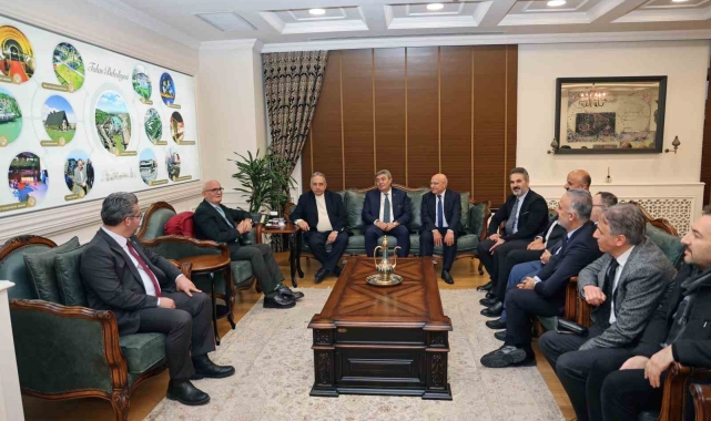 Yusuf Ziya Yılmaz'dan Başkan Yalçın'a övgüler