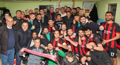 Zapspor rakibini 5-0 yendi