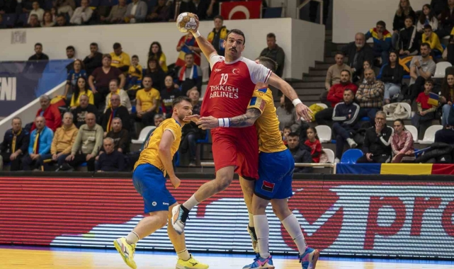 A Milli Erkek Hentbol Takımı, Romanya'ya mağlup oldu