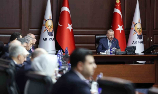 AK Parti Merkez Yürütme Kurulu , Cumhurbaşkanı ve AK Parti Genel Başkanı Recep Tayyip Erdoğan başkanlığında başladı.