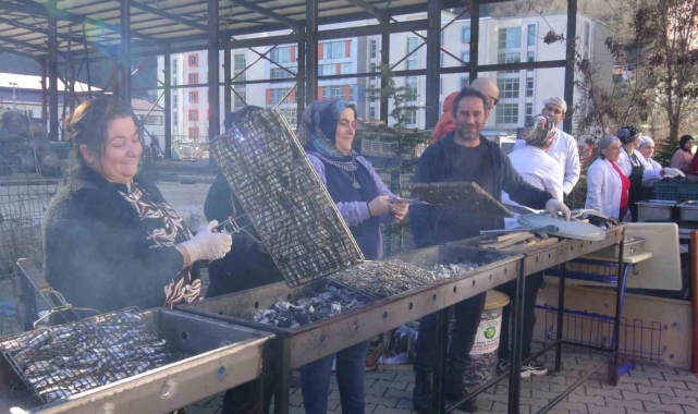 Artvin'in Borçka ilçesinde hamsi şenliği