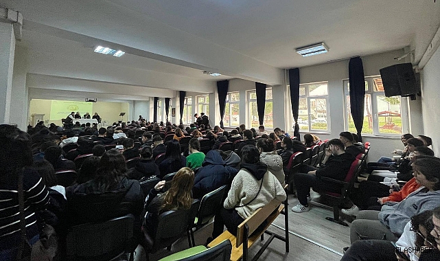 Ayancık’ta öğrencilere ormancılık mesleği anlatıldı