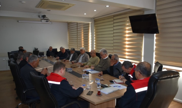 Aydın'da çiğ süt arzı sorunlarını masaya yatırıldı