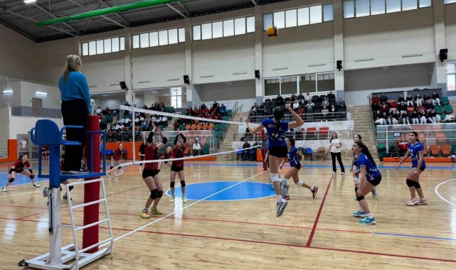Aydın'da Voleybol Yıldızlar Grup Yarışması'nda heyecan başlıyor