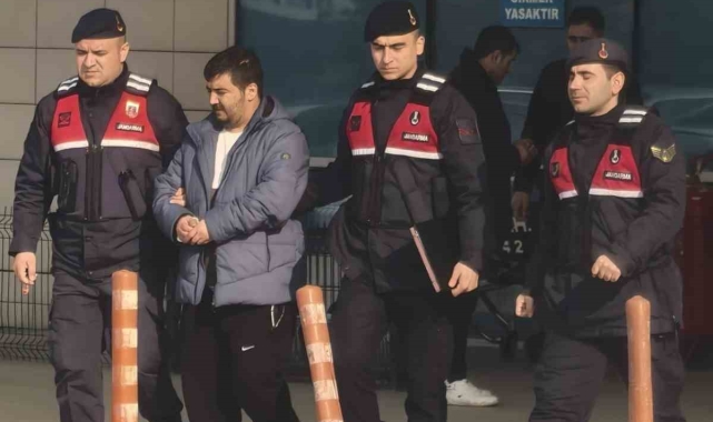 Babasını bıçaklayan zanlı tutuklandı