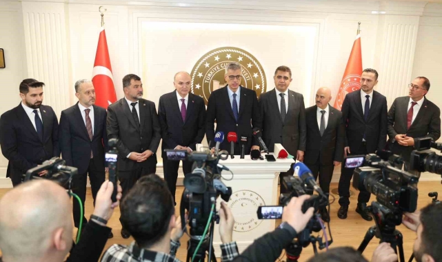 Bakan Memişoğlu Düzce için açıkladı: "500 yataklı yeni bir hastaneyi yatırım bütçemize aldık"