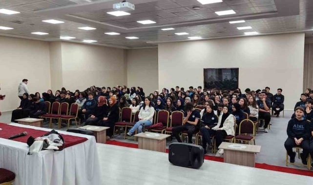 Bandırma'da siber güvenlik ve farkındalık eğitimleri