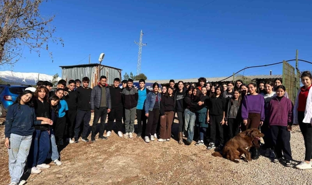 "Barınaktan Okullara Sevimli Dost" projesi kabul edildi