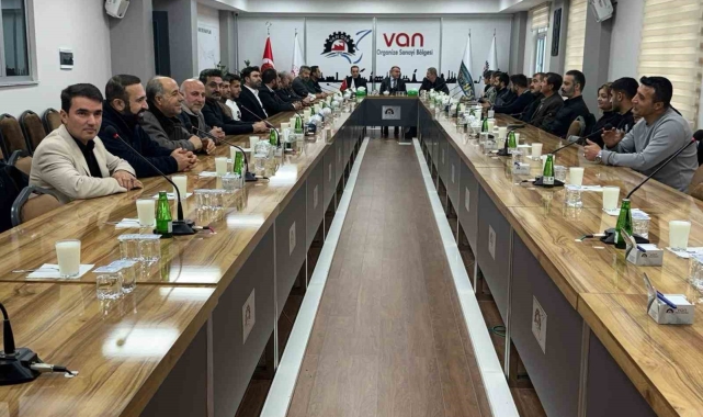 Başkan Aslan, sanayicilerle istişare toplantısı yaptı
