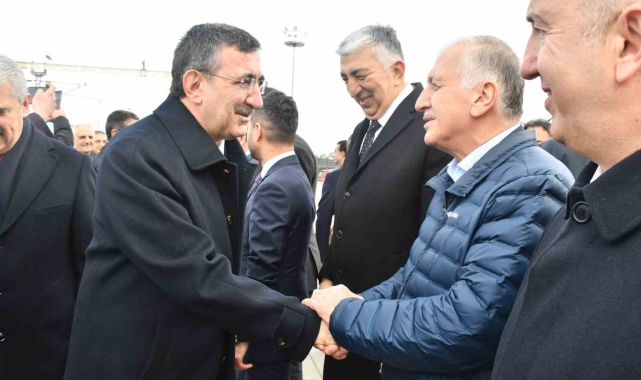 Başkan Büyükeğen, sanayicilerin taleplerini 25 maddelik raporla EKK'ya iletti