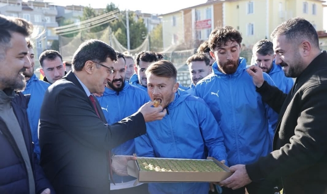 Başkan Eyüp Kahveci'den Belediye Kütahyaspor'a nmoral ziyareti