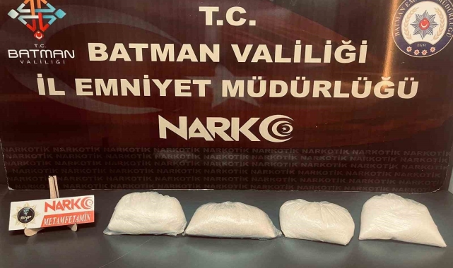 Batman'da kamyonda ele geçirilen uyuşturucuya 2 tutuklama