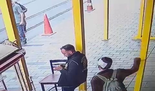Beyoğlu'nda polis memurunu ensesinden bıçaklayan sanık hakim karşısında: "Polisin herhangi bir yaralanması olmadı''